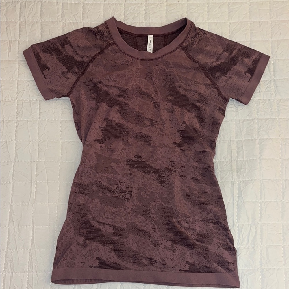 Never Worn Athleta Dark Purple Fitted Short Sleeve T-Shirt